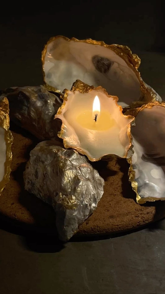 Oyster Shell Candle Silver